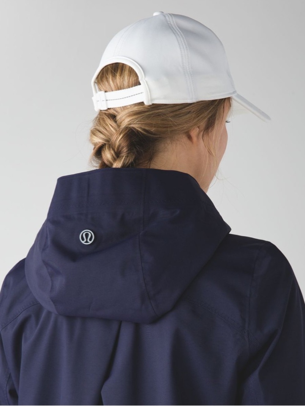 Lululemon Savasana II Waterproof Rain Jacket - Picture 5 of 11